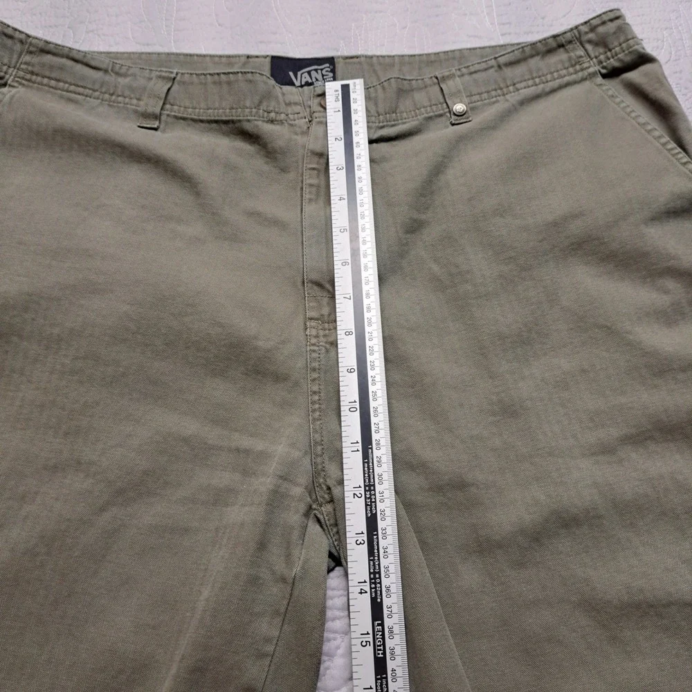 Vans Cargo Shorts Mens 38 Olive Green Excellent Herringbone Twill Skater Utility